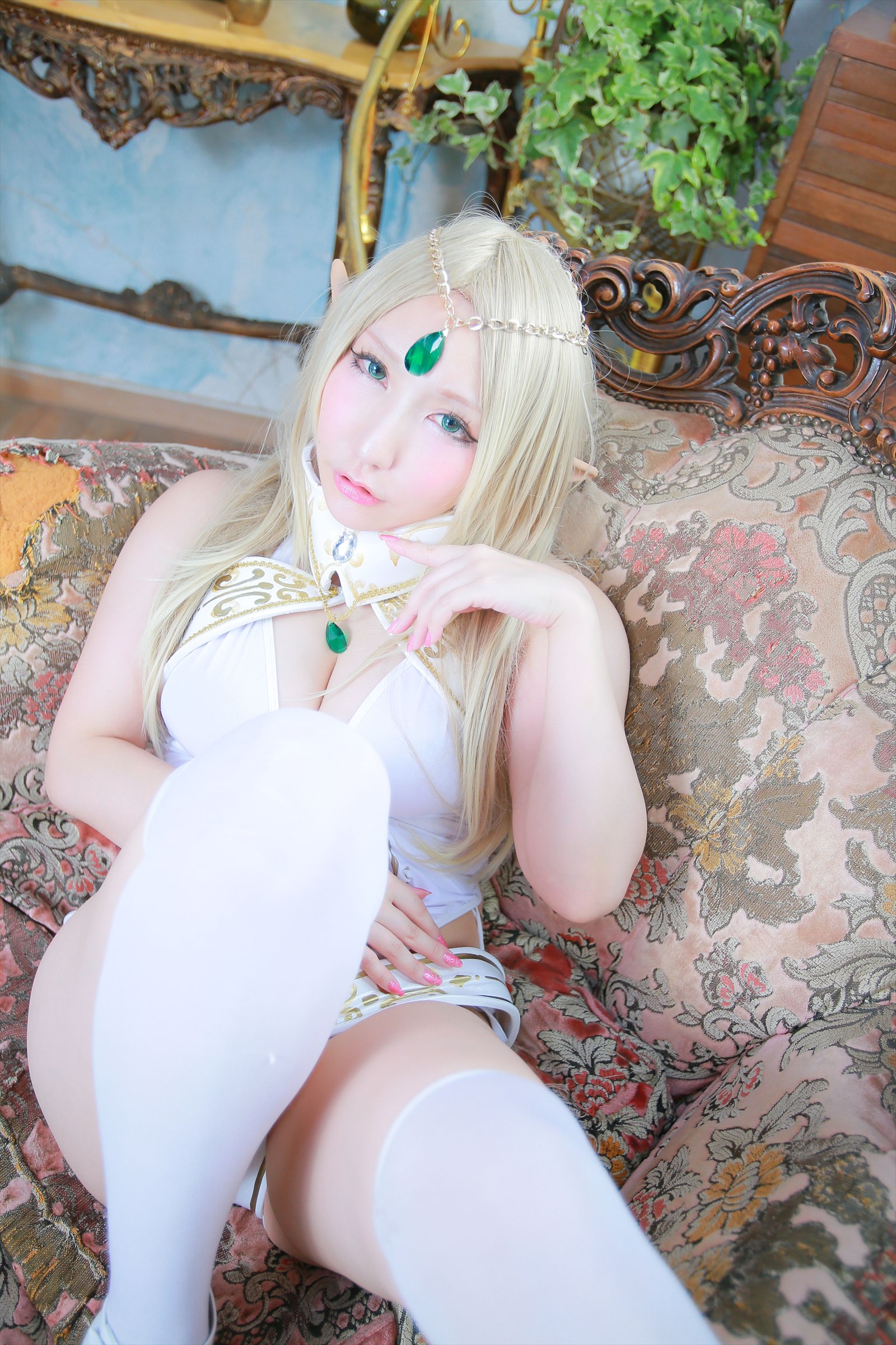 asian blonde_hair breasts cosplay female long_hair shooting_star solo