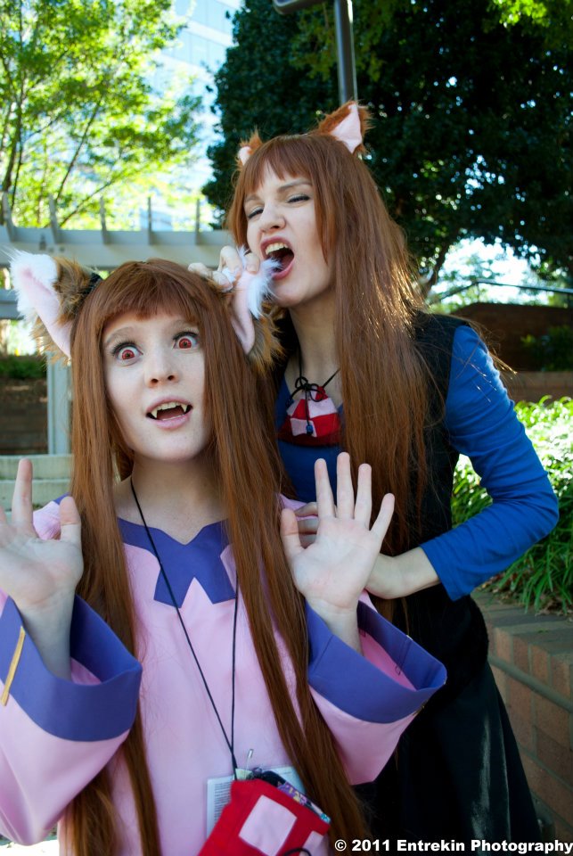 2girls breasts cosplay female foxycosplay holo long_hair multiple_girls spice_and_wolf tagme wolf_ears