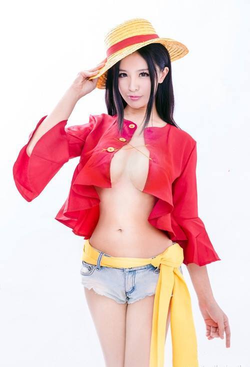 1girl asian black_hair cosplay crossplay female female_only hat long_hair monkey_d._luffy monkey_d_luffy_(cosplay) navel one_piece solo