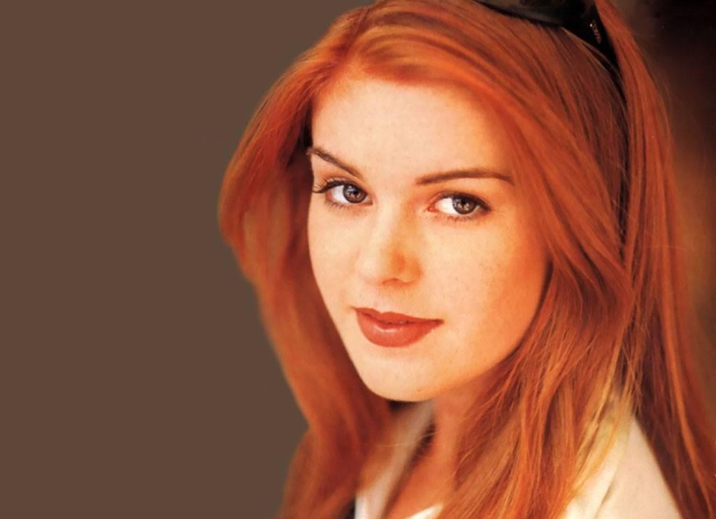 brown_eyes celebrity female isla_fisher red_hair solo