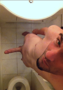 abs bedroom facial_hair gay long_penis male photo self_shot