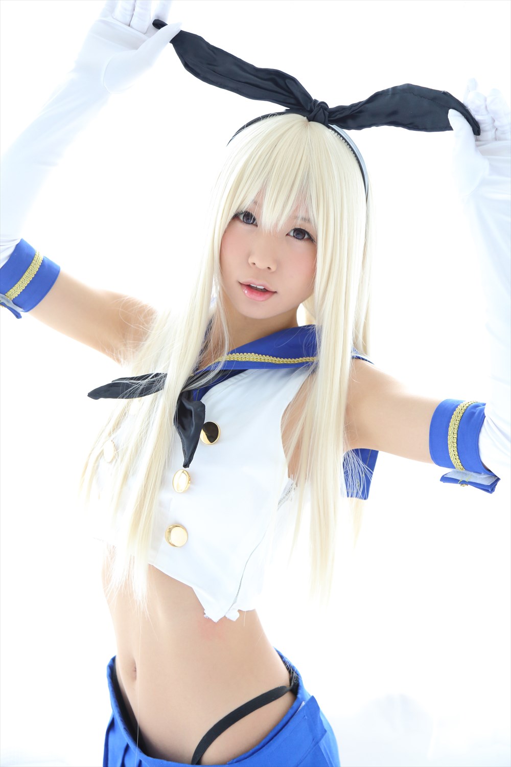 asian breasts cosplay female itsuki_akira kantai_collection long_hair shimakaze_(kantai_collection) solo white_hair