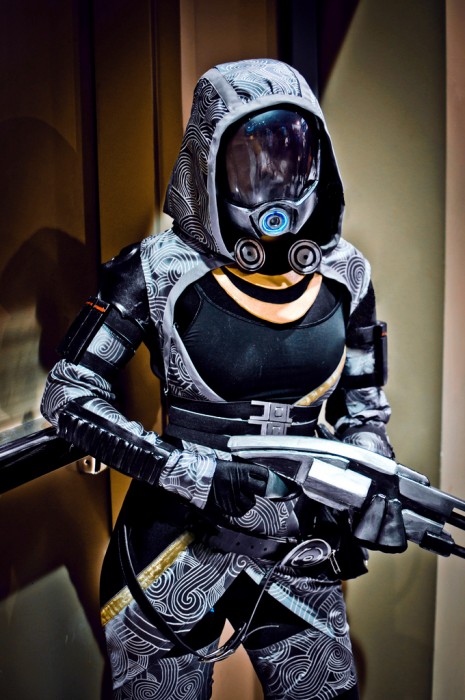 1girl bioware convention cosplay female female_focus female_only mass_effect photo quarian real_person solo solo_female tali'zorah_nar_rayya