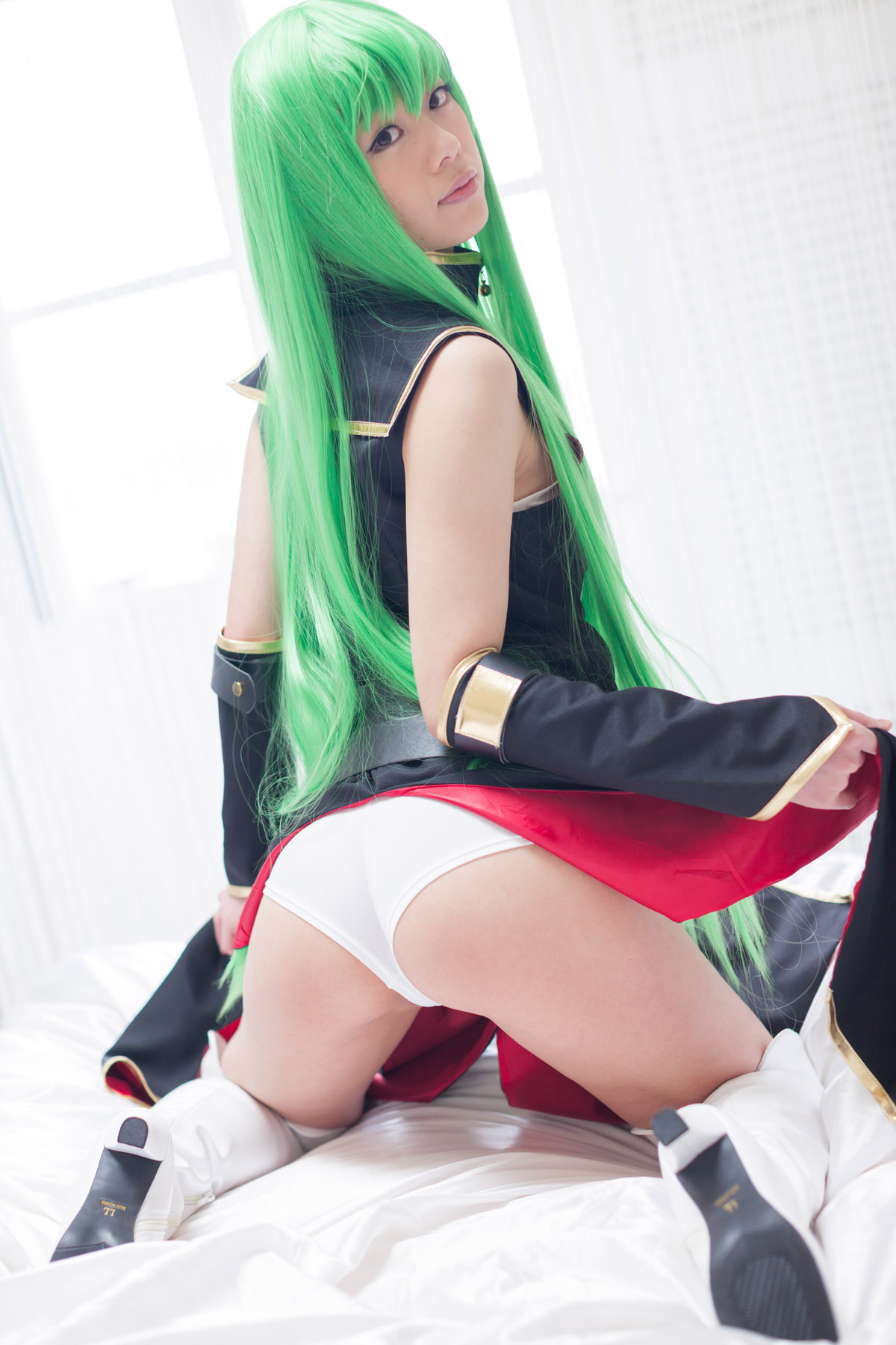 aizawa_ren asian ass breasts cosplay female green_hair long_hair looking_back solo