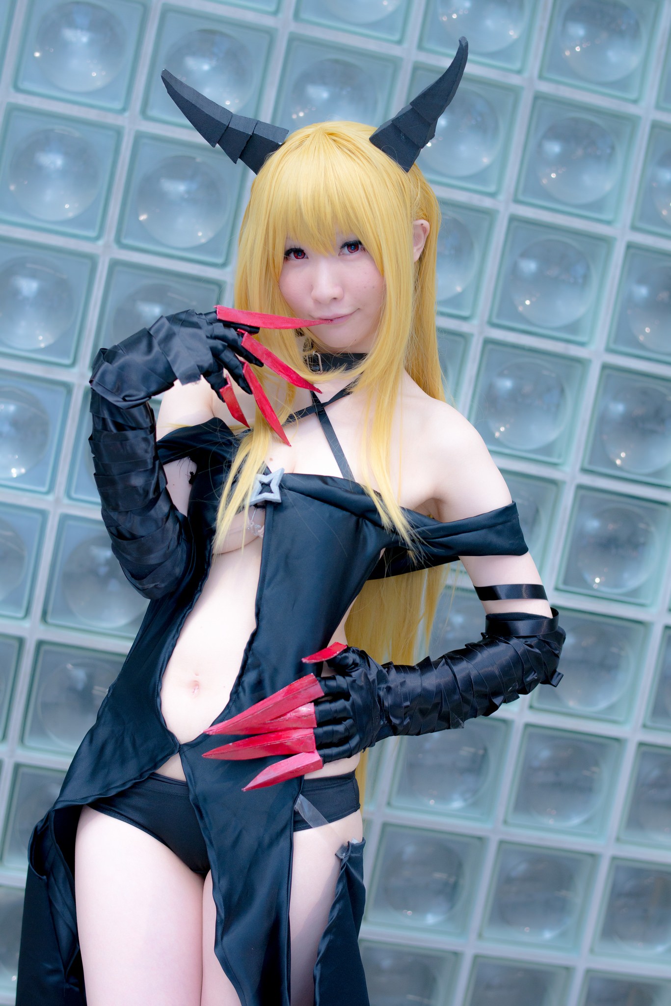asian blonde_hair breasts cleavage cosplay elbow_gloves female gloves horns large_breasts long_hair navel smile solo