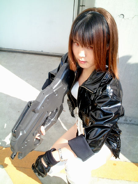 asian cosplay ghost_in_the_shell gun motoko_kusanagi solo weapon