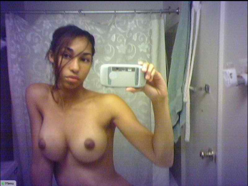 breasts camwhore censored dark_skin hair light_skin long_hair mirror photo