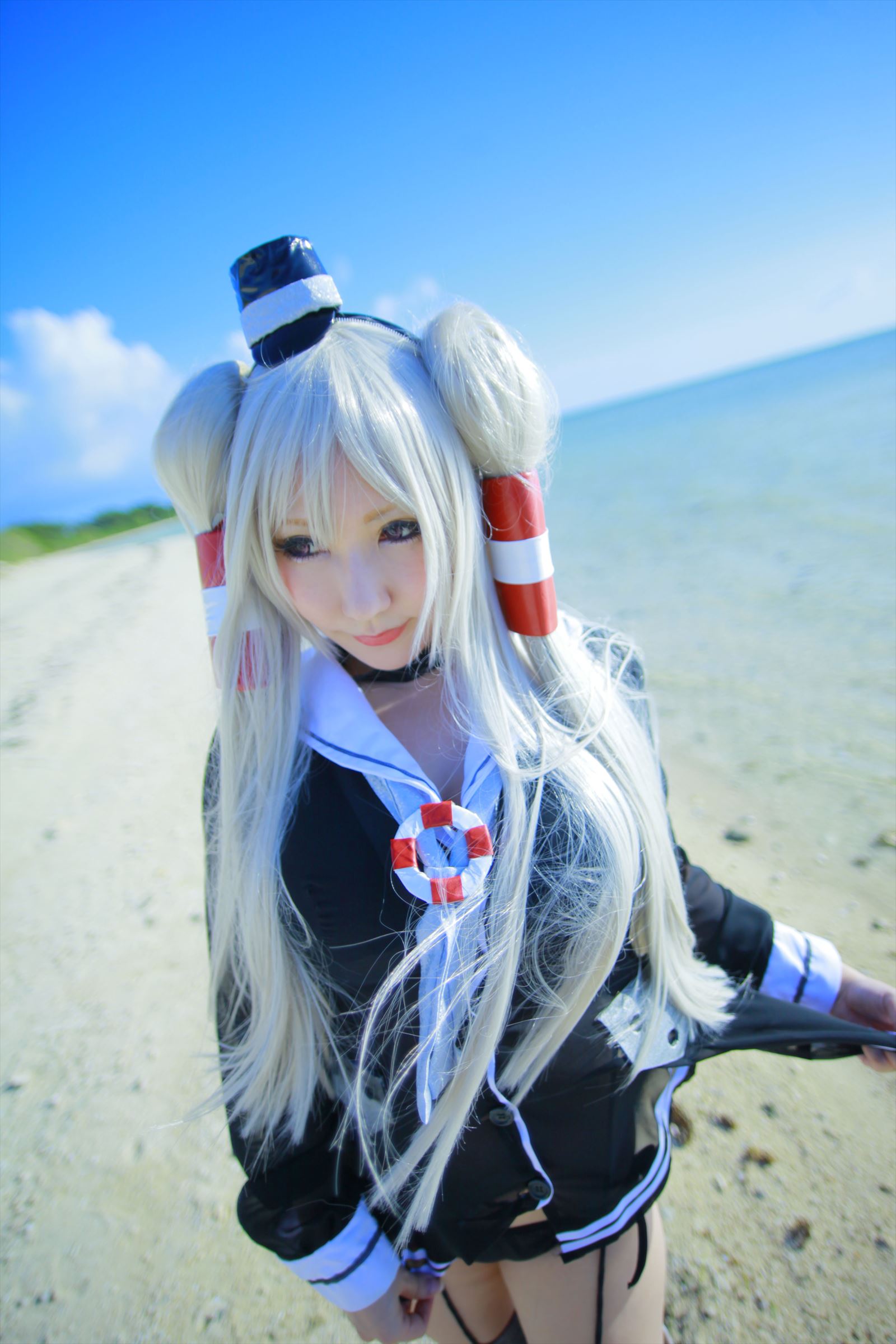 asian breasts cosplay female grey_hair large_breasts long_hair shooting_star solo