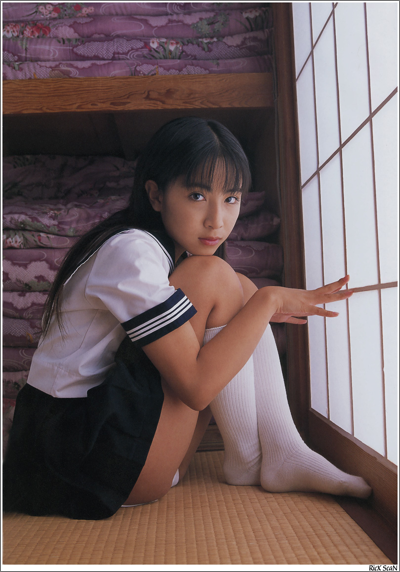 asian female footwear japanese kishinami_riho kneehighs panties pantyshot school_uniform schoolgirl seifuku serafuku sitting socks underwear