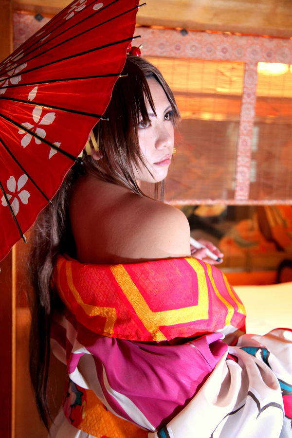 breasts chouzuki_maryou cosplay female female_only hair_ornament japanese_clothes kimono king_of_fighters large_breasts mai_shiranui mai_shiranui_(cosplay) plump snk solo