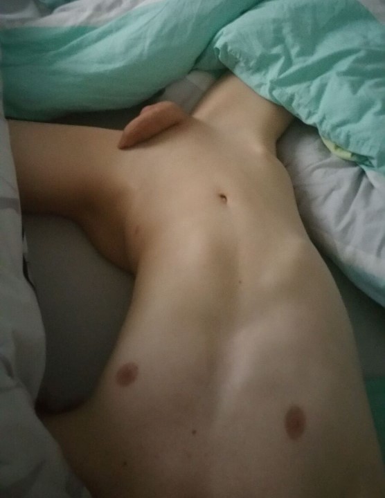 1boy male nipples nude penis photo scar shaved solo stomach trap white