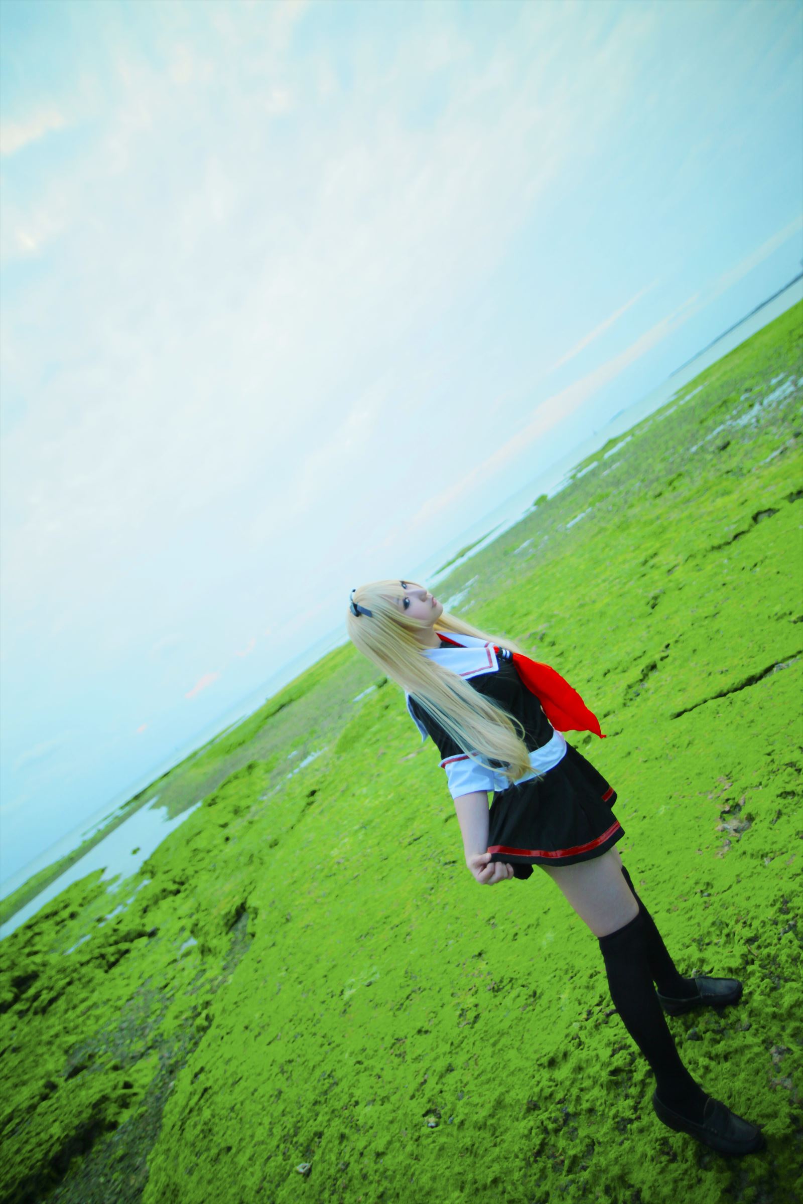 asian blonde_hair breasts cosplay female large_breasts long_hair shooting_star solo