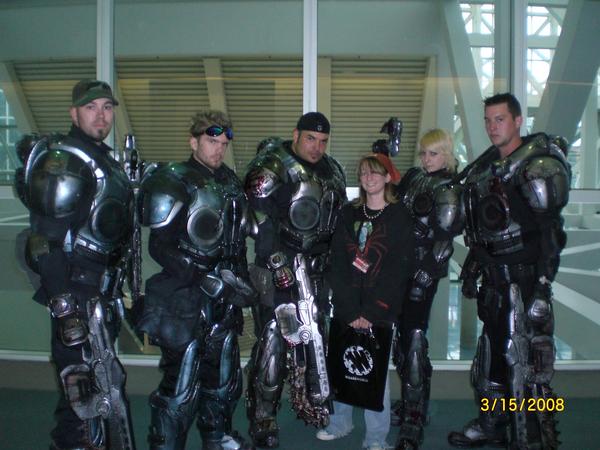 2008 bandanna body_armor cosplay gears_of_war gun lancer march photo sunglasses weapon
