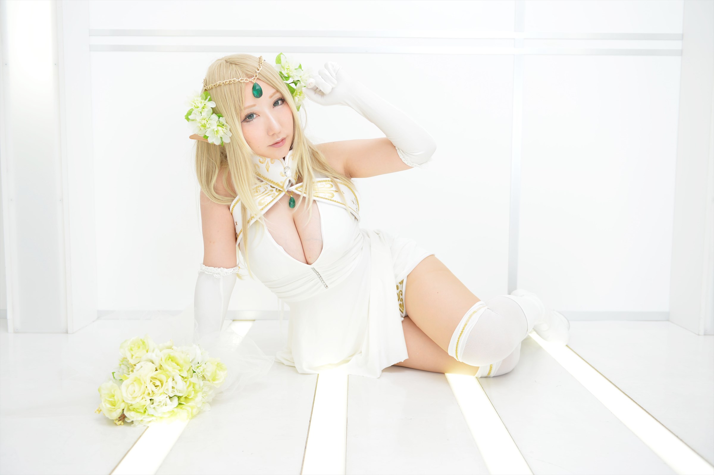 asian blonde_hair breasts cosplay female long_hair shooting_star solo