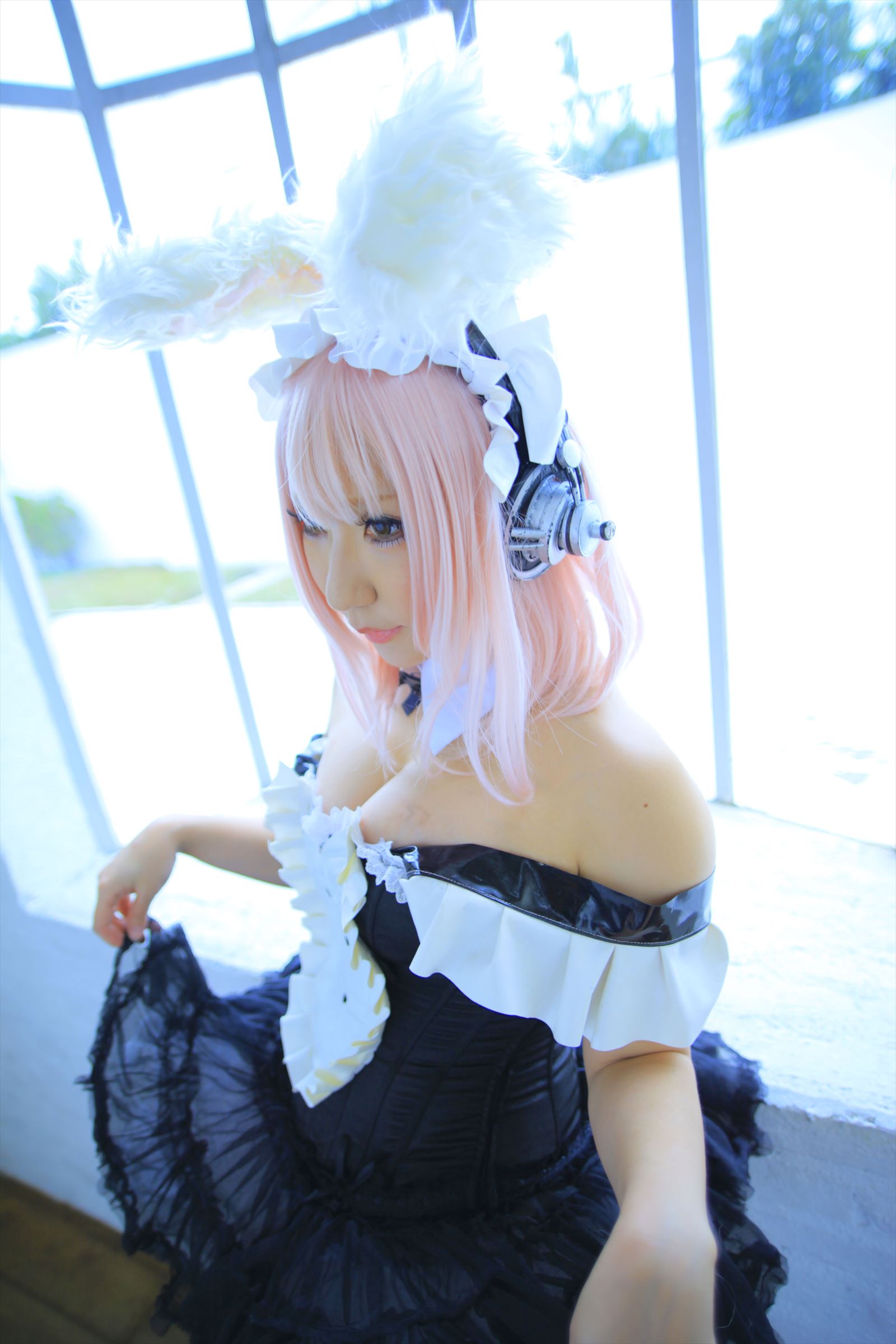 1girl asian breasts cosplay female headphones japanese large_breasts long_hair maid maid_headdress pink_hair shooting_star solo super_sonico