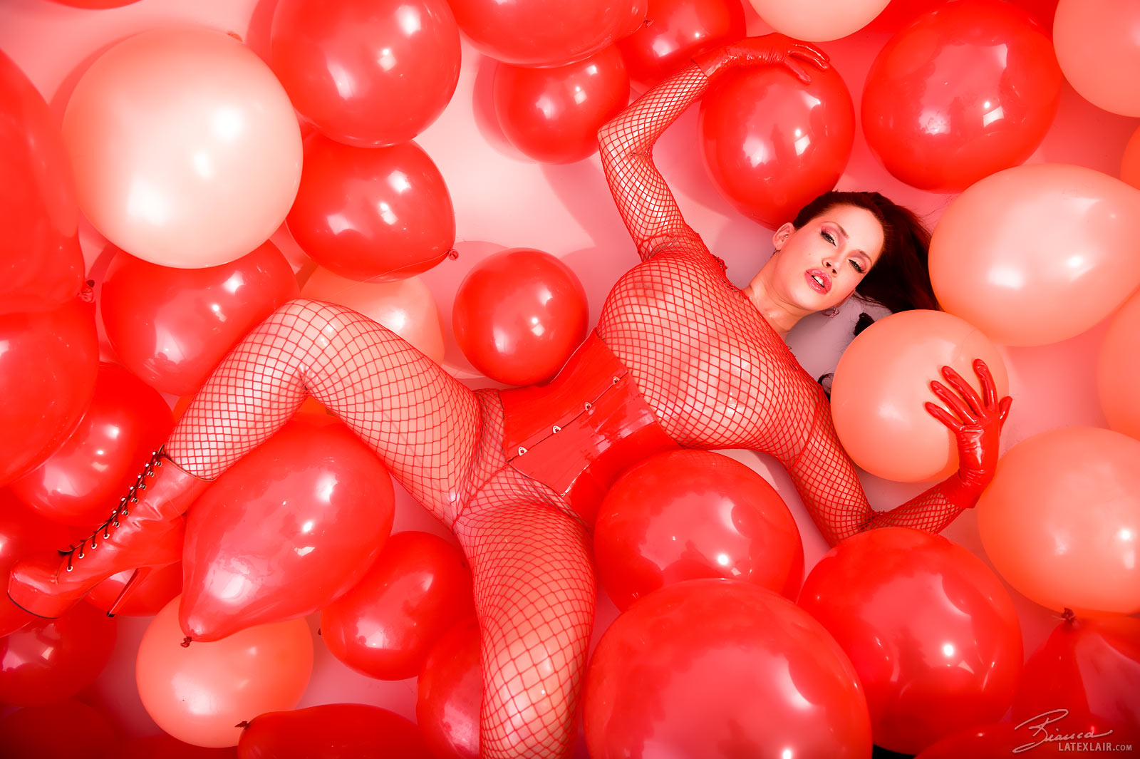 balloon bianca_beauchamp breasts corset female large_breasts long_hair red_hair solo watermark
