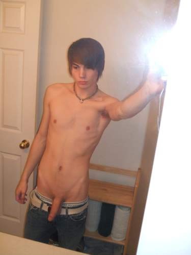 boxers brown_hair camera camwhore emo gay jeans male necklace penis photo selfpic shaved topless