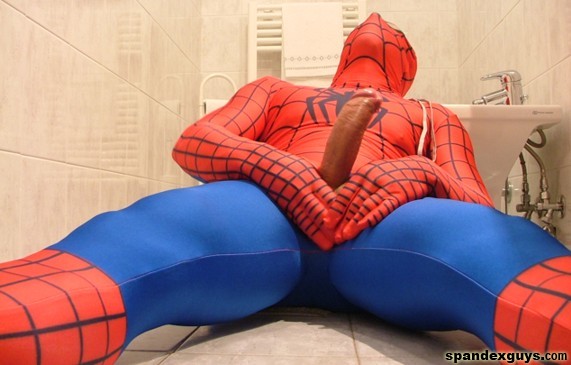 cosplay male male_only marvel penis solo spider-man spider-man_(series)