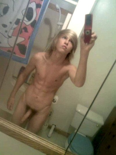 blonde_hair boy camwhore emo gay male nude penis photo selfpic teen