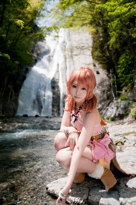 convention cosplay female final_fantasy final_fantasy_xiii oerba_dia_vanille photo pigtails pink_hair short_twintails square_enix stream twintails waterfall