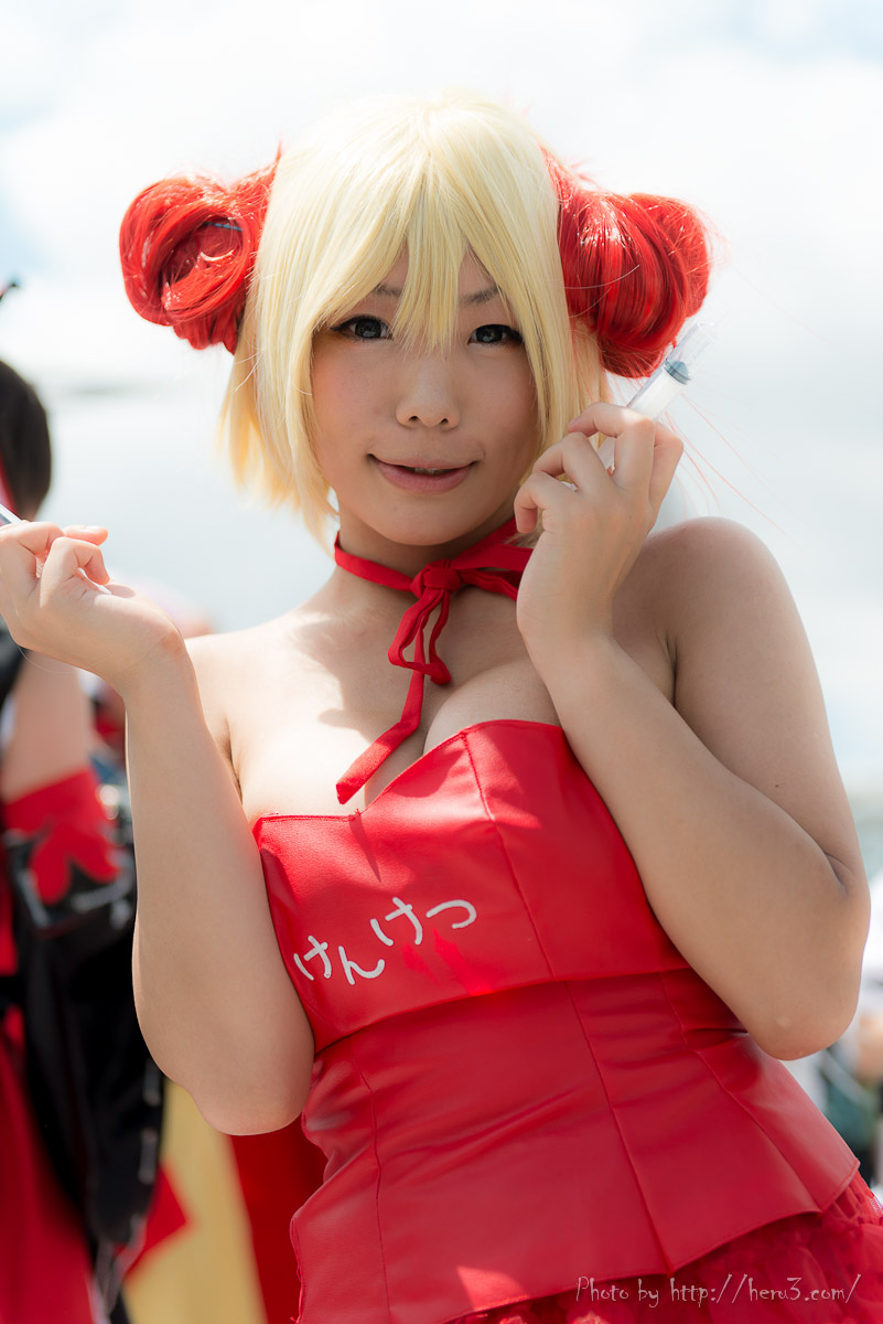 asian bare_shoulders blonde_hair breasts cosplay large_breasts long_hair outside