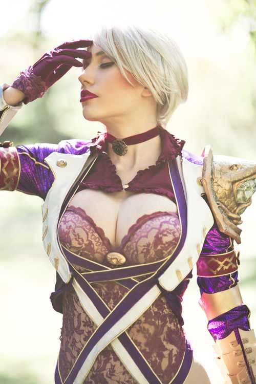1girl breasts cleavage cosplay female female_only isabella_valentine photo real real_person solo soul_calibur