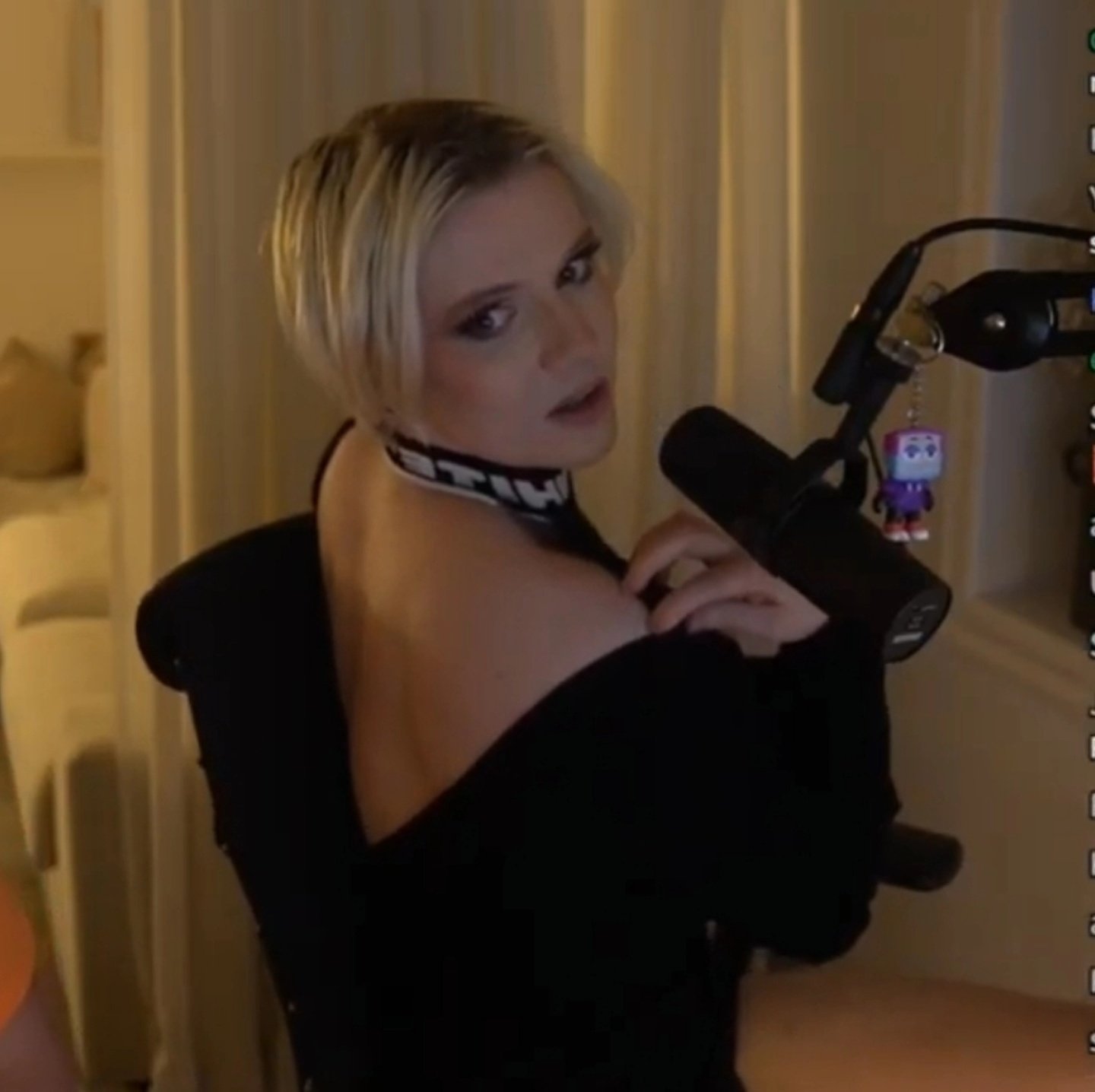 1boy bare_shoulders blonde_hair chair femboy furry goth lesbian looking_back pyrocynical short_hair sitting solo tagme turned_back youtuber