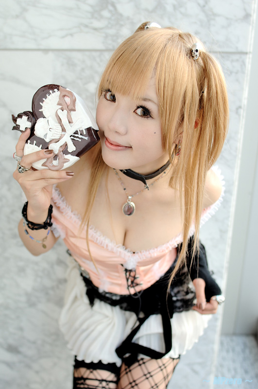 1girl amane_misa asian blonde_hair cleavage cosplay death_note female female_only kipi photo real_person
