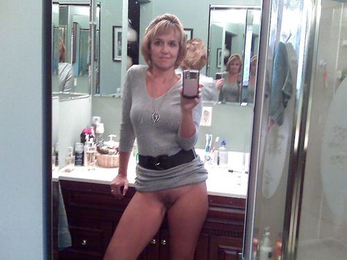dress mature milf mirror no_panties photo pussy selfpic