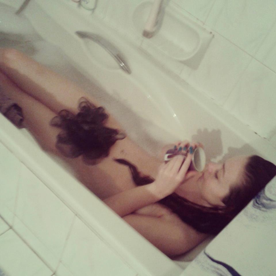 bath female hair human nude photo