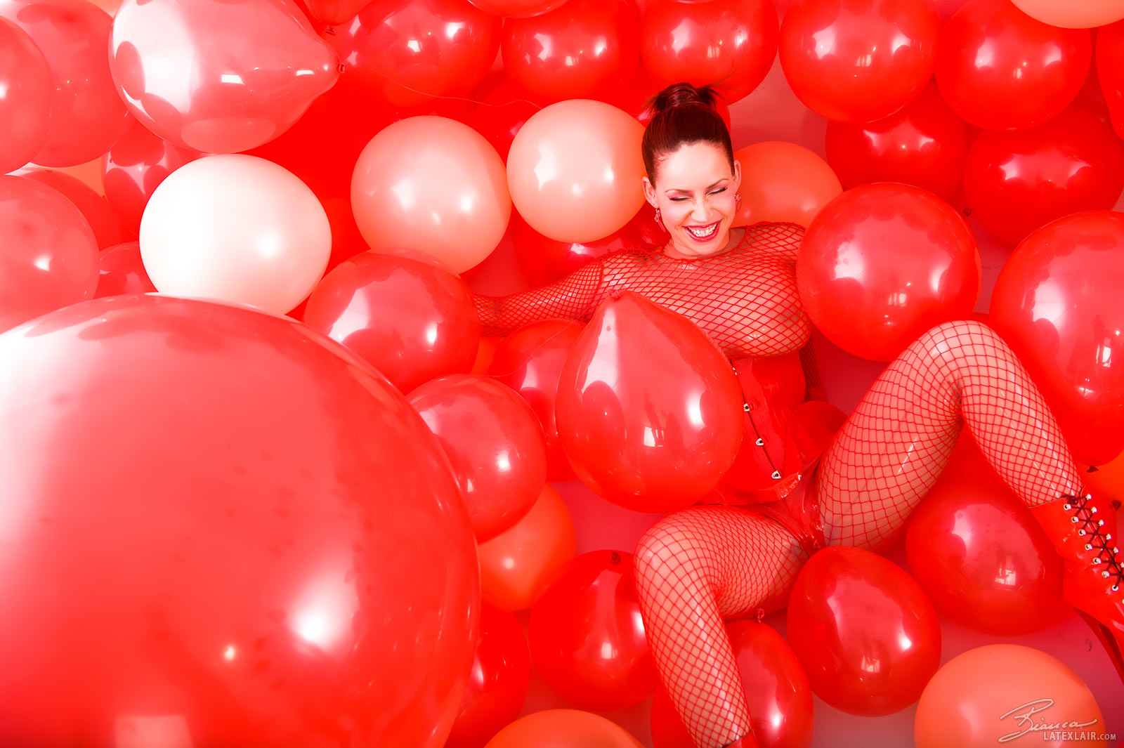 balloon bianca_beauchamp breasts corset female large_breasts long_hair red_hair solo watermark