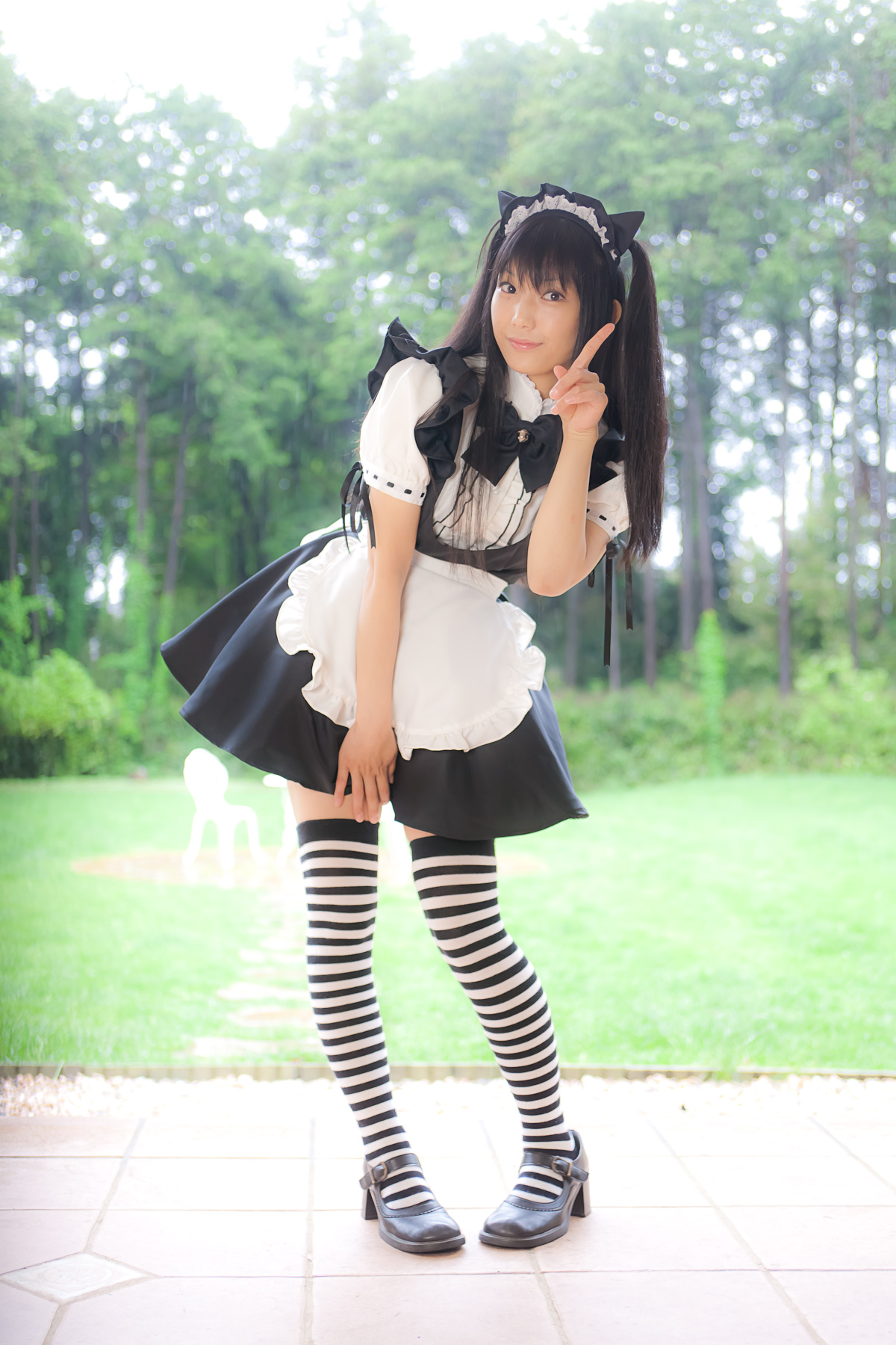 asian black_hair female high_heels japanese lenfried long_hair maid maid_uniform meido shoes solo thighhighs twintails