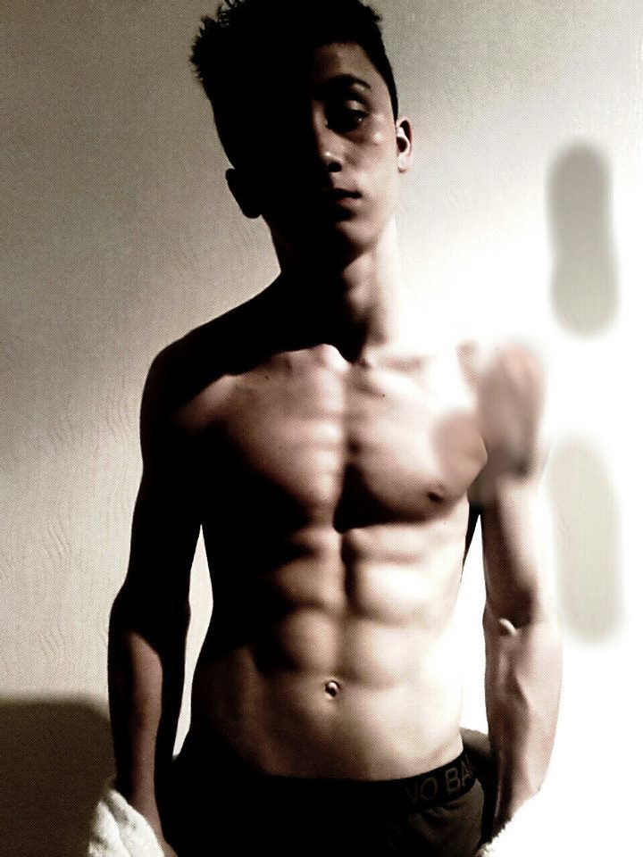 body hot muscle photo solo_male teen