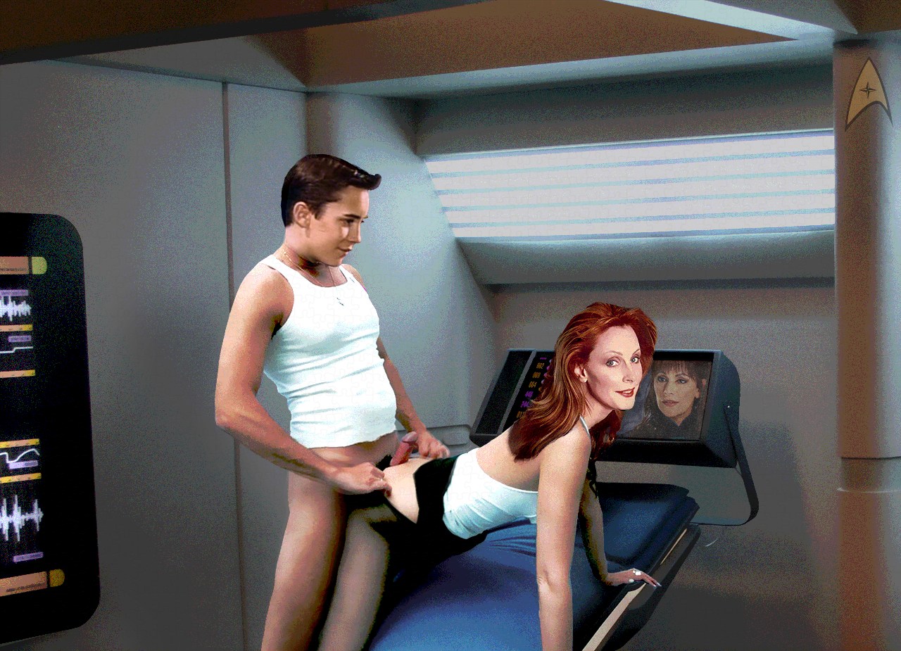 beverly_crusher fakes incest mother_and_son star_trek star_trek_the_next_generation wesley_crusher