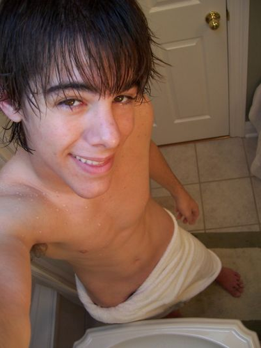 abs bathroom black_hair brown_eyes gay male photo self_shot towel wet_hair