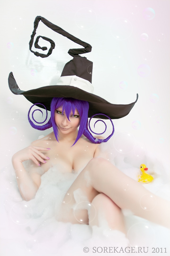 breasts cosplay female hat long_hair purple_hair solo witch