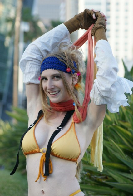 armpits butterface cosplay final_fantasy final_fantasy_x-2 looking_at_the_viewer midriff navel rikku smile