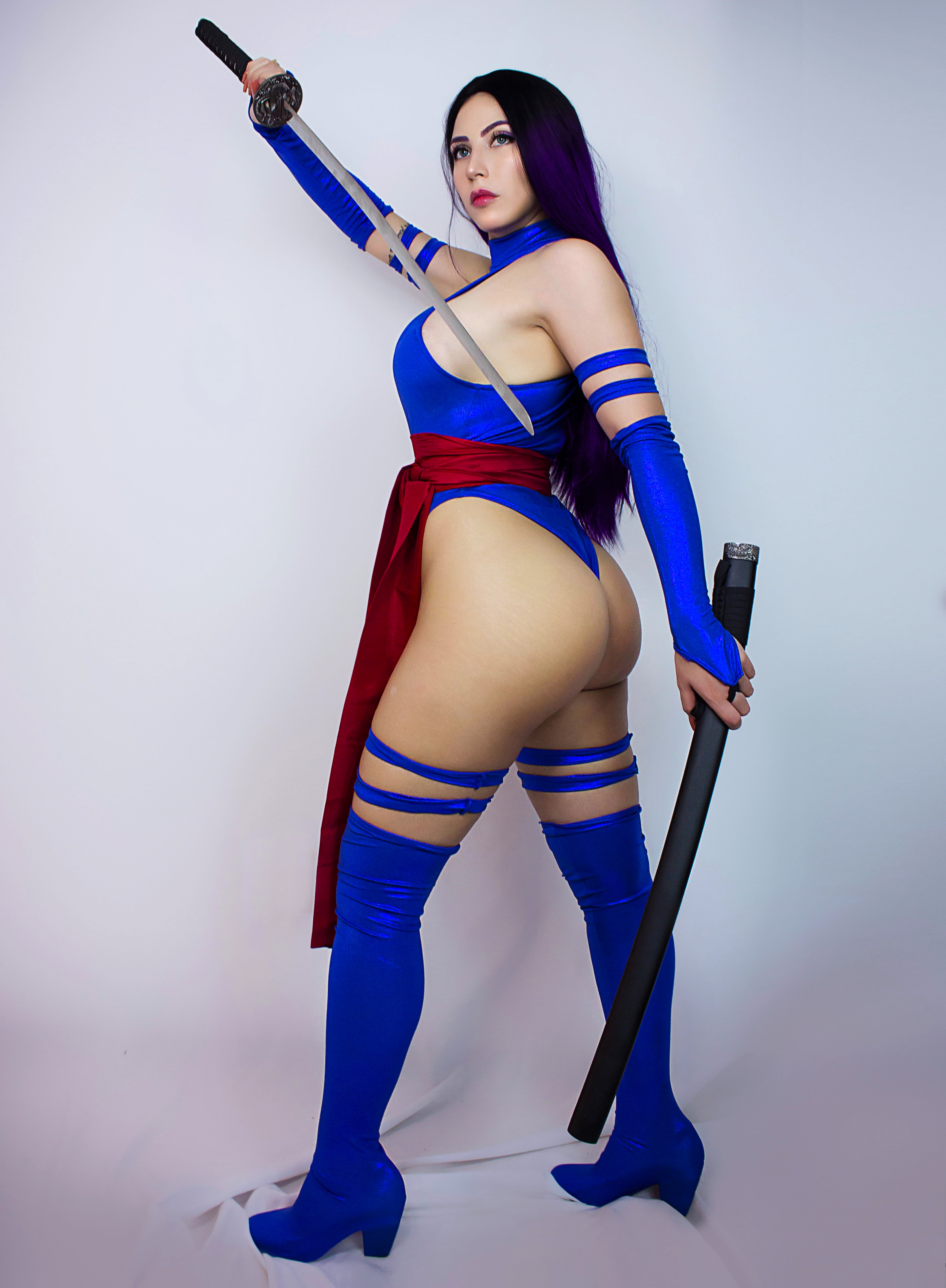 1girl ass cosplay danielle_vedovelli huge_ass leotard lipstick long_hair marvel psylocke sideboob solo_female sword tagme x-men