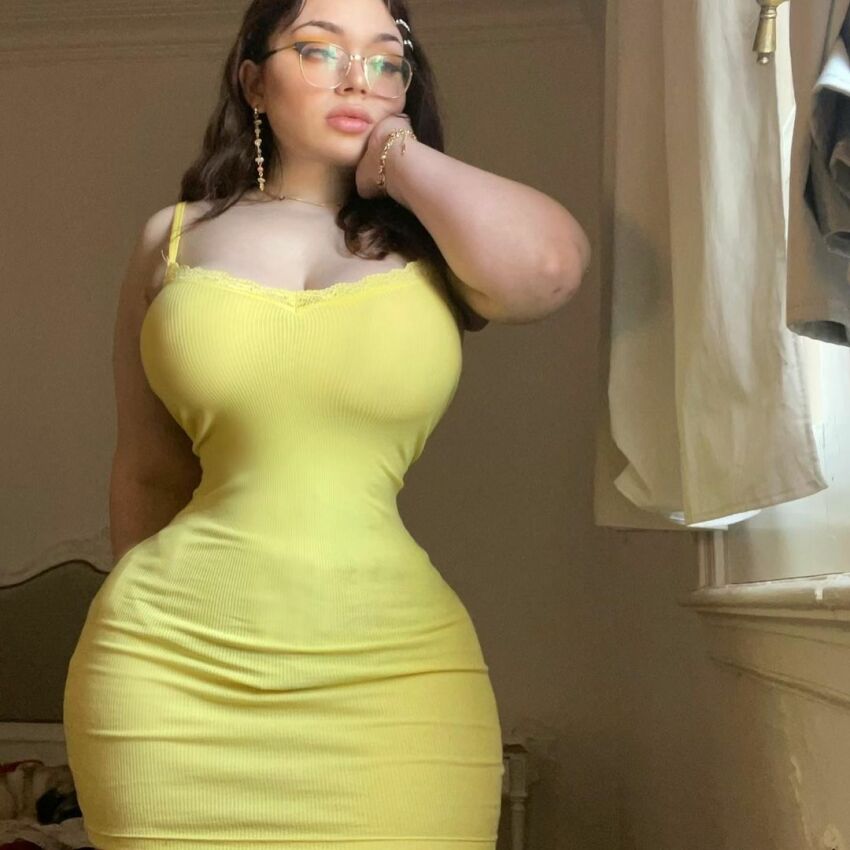 bimbo candyrobbs1 clothed glasses hourglass_figure huge_ass huge_breasts large_breasts latina long_hair small_waist tagme tiny_waist wide_hips