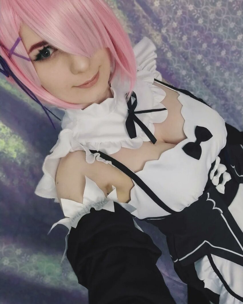 cleavage cosplay female large_breasts maid ram_(re:zero) re:zero_kara_hajimeru_isekai_seikatsu tagme