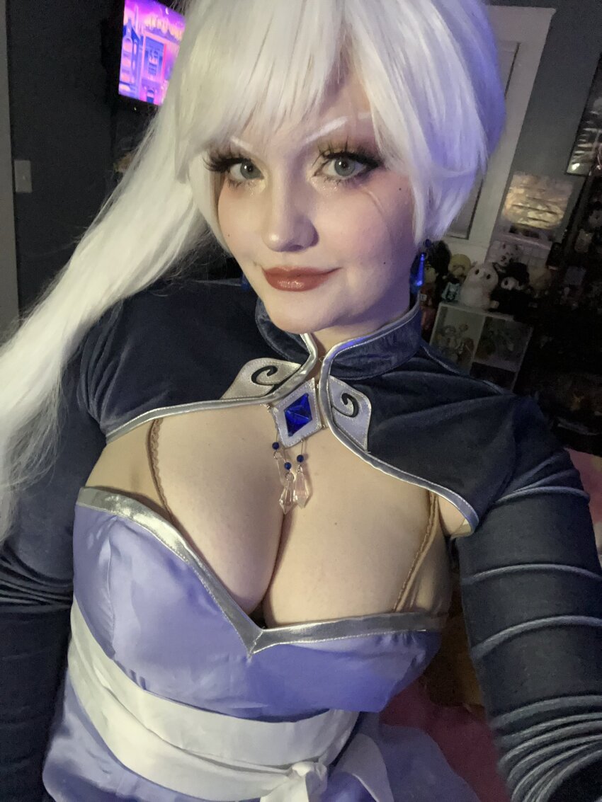 1girl cleavage cosplay mycontactfell rwby selfie solo weiss_schnee white_hair