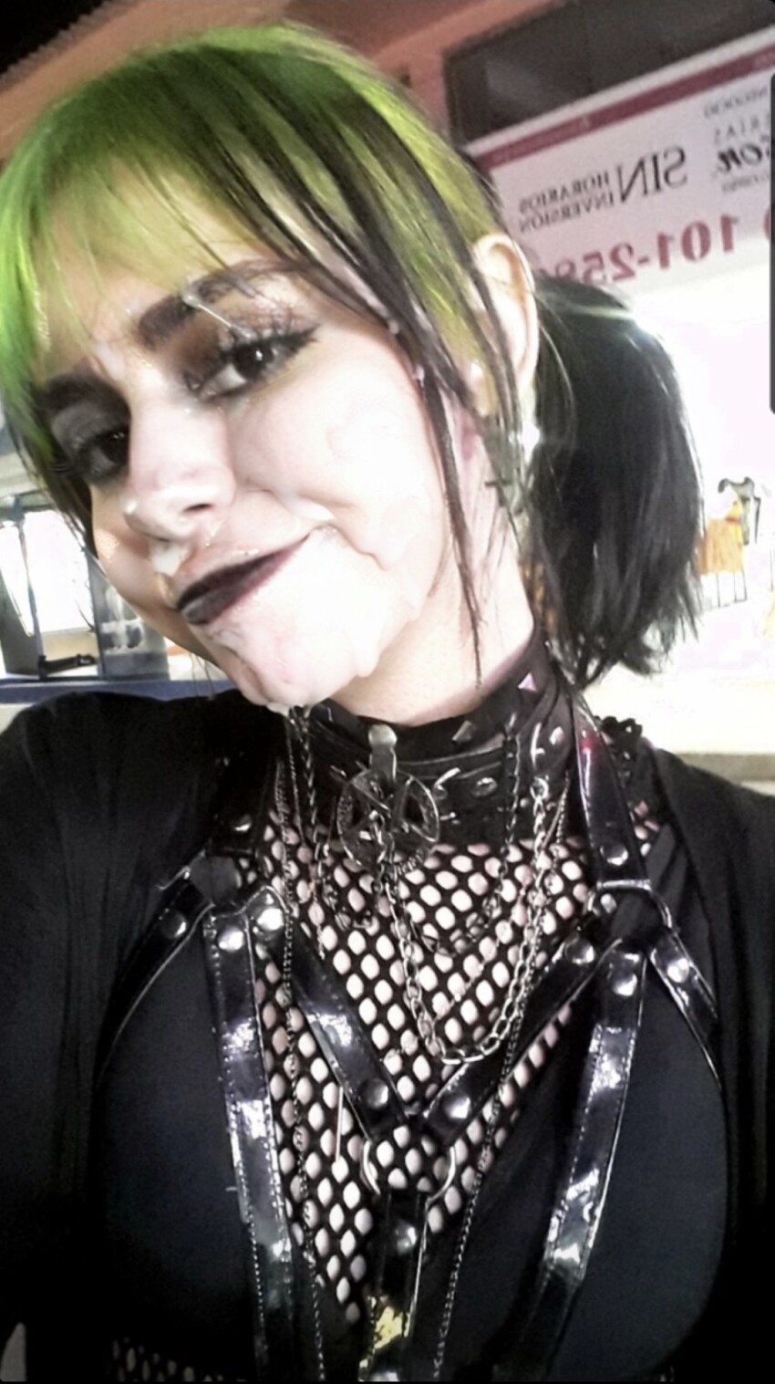 1girl cum cum_on_face fake female_only goth looking_at_viewer solo